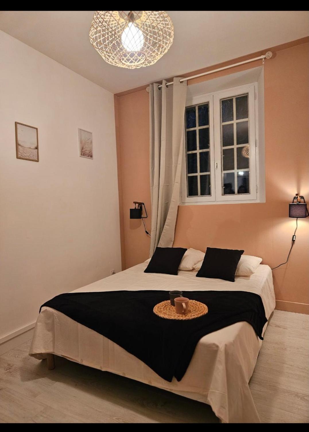 Balade Sur Le Port Apartment Dinan Exterior photo